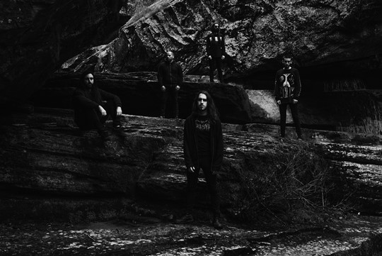 Stained Blood nos pulverizan con ‘The Lightless Walk’, su nuevo single
